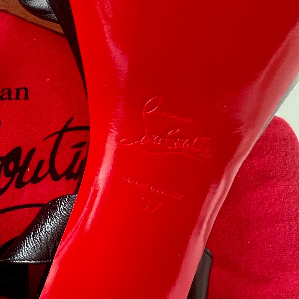 CHRISTIAN LOUBOUTIN ~Black Platform Heels - Picture 4 of 5